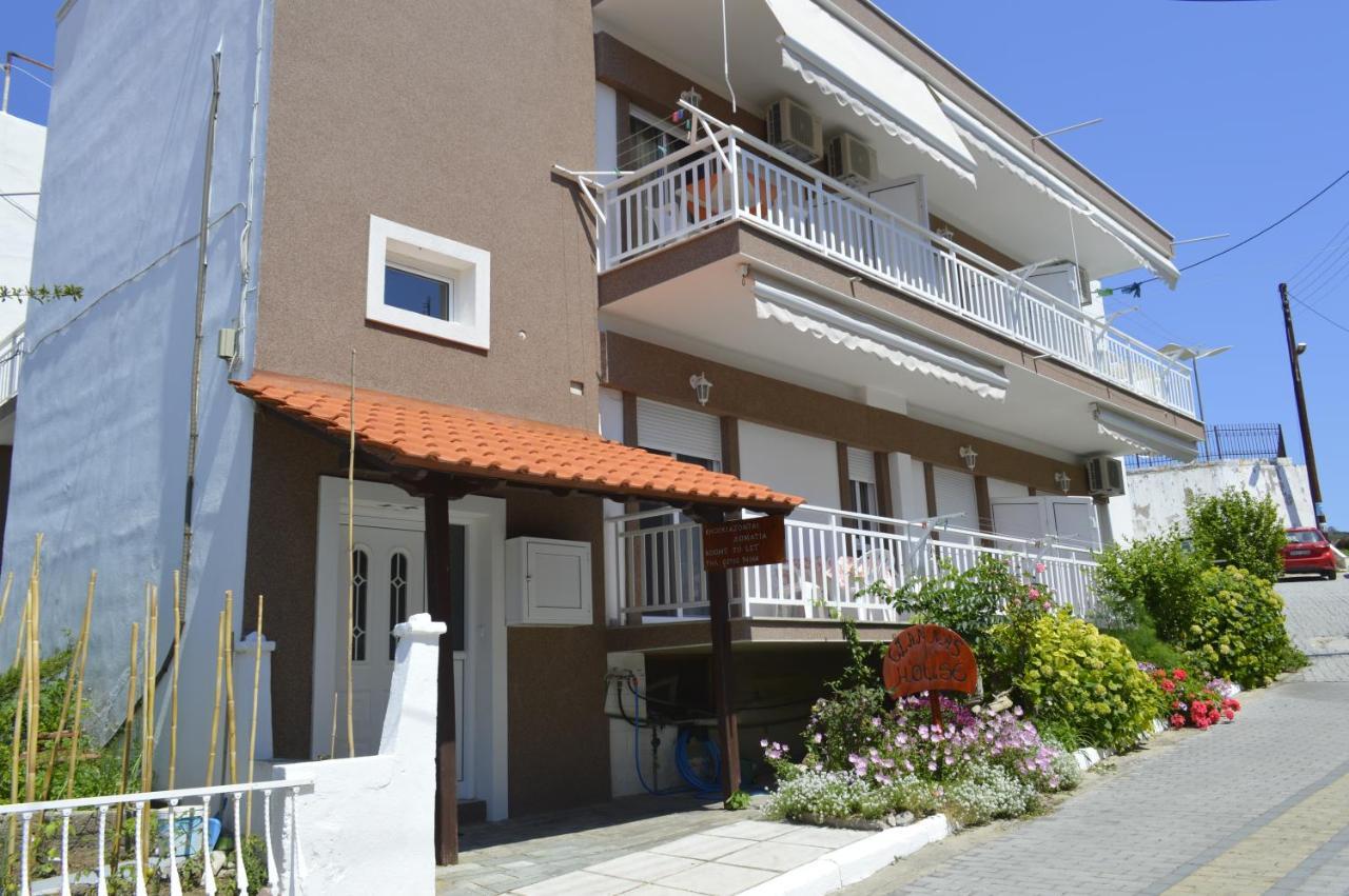 Giannas House Aparthotel Sarti Luaran gambar